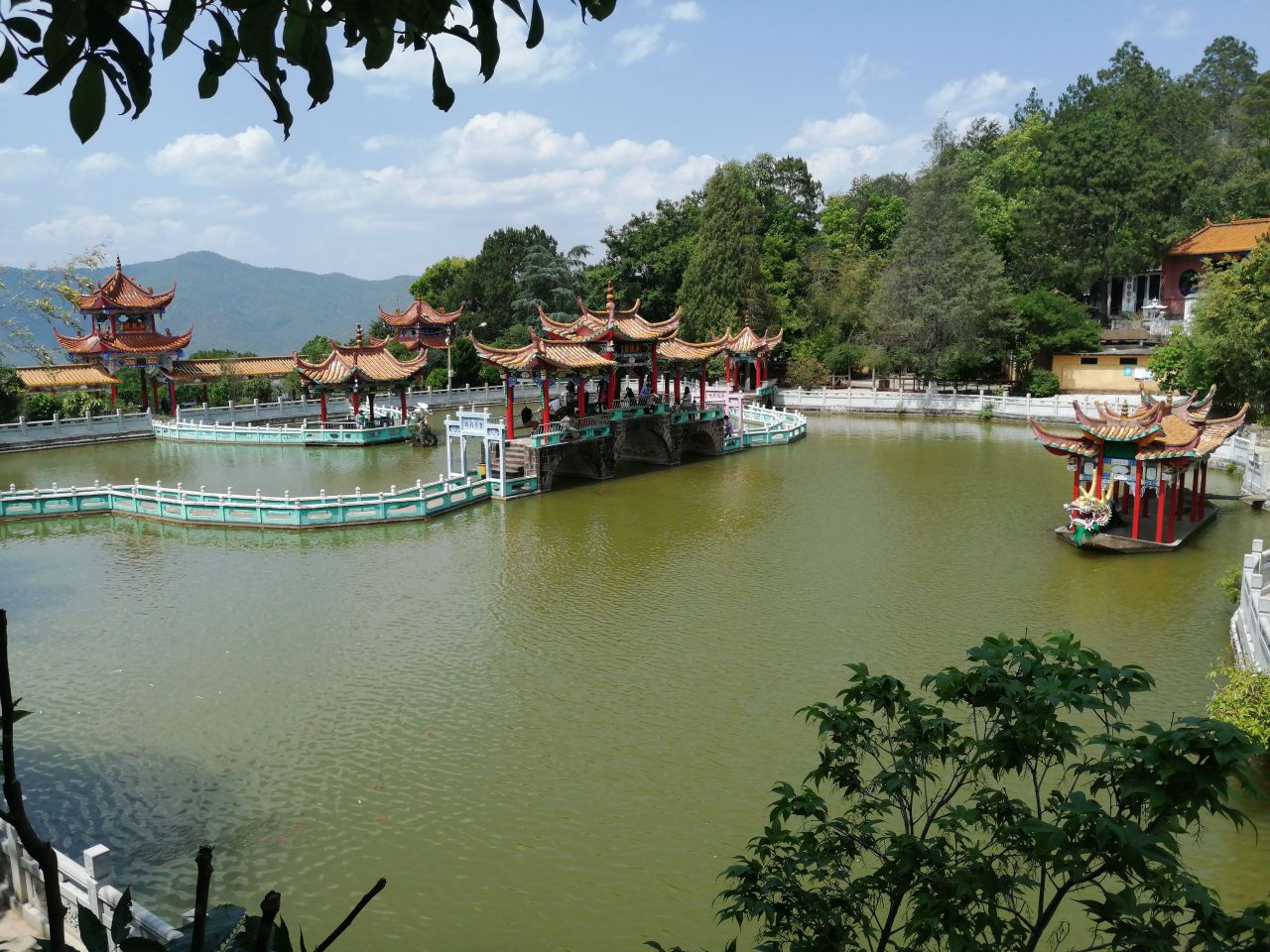 龙泉公园