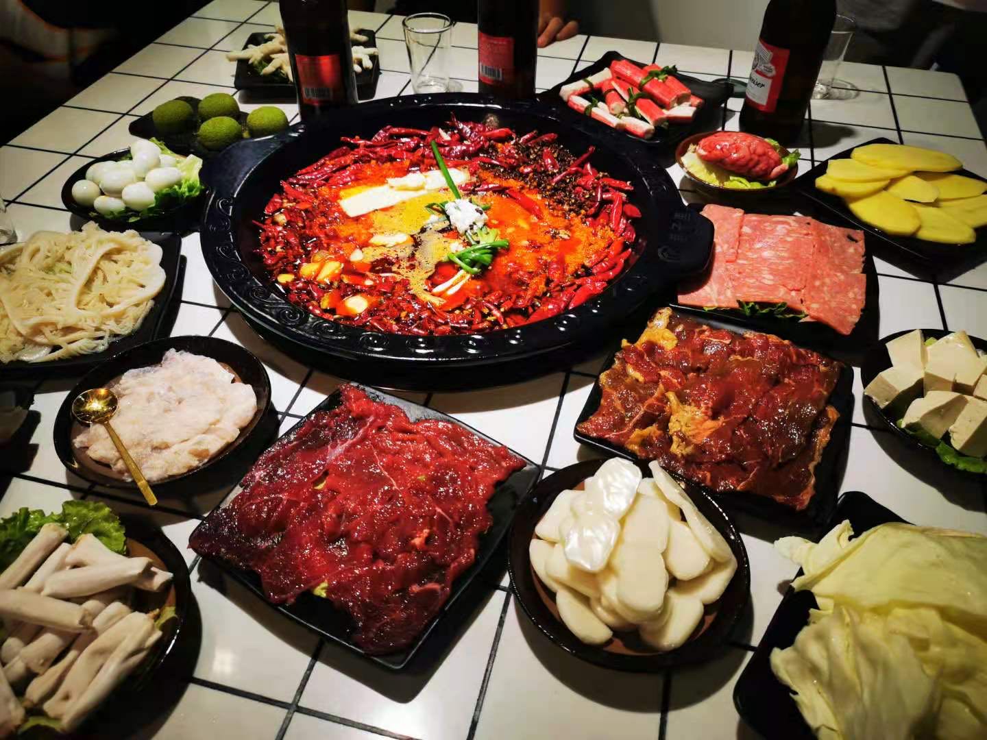 巷子里鲜菜特色老火锅(木槿大道二段店)