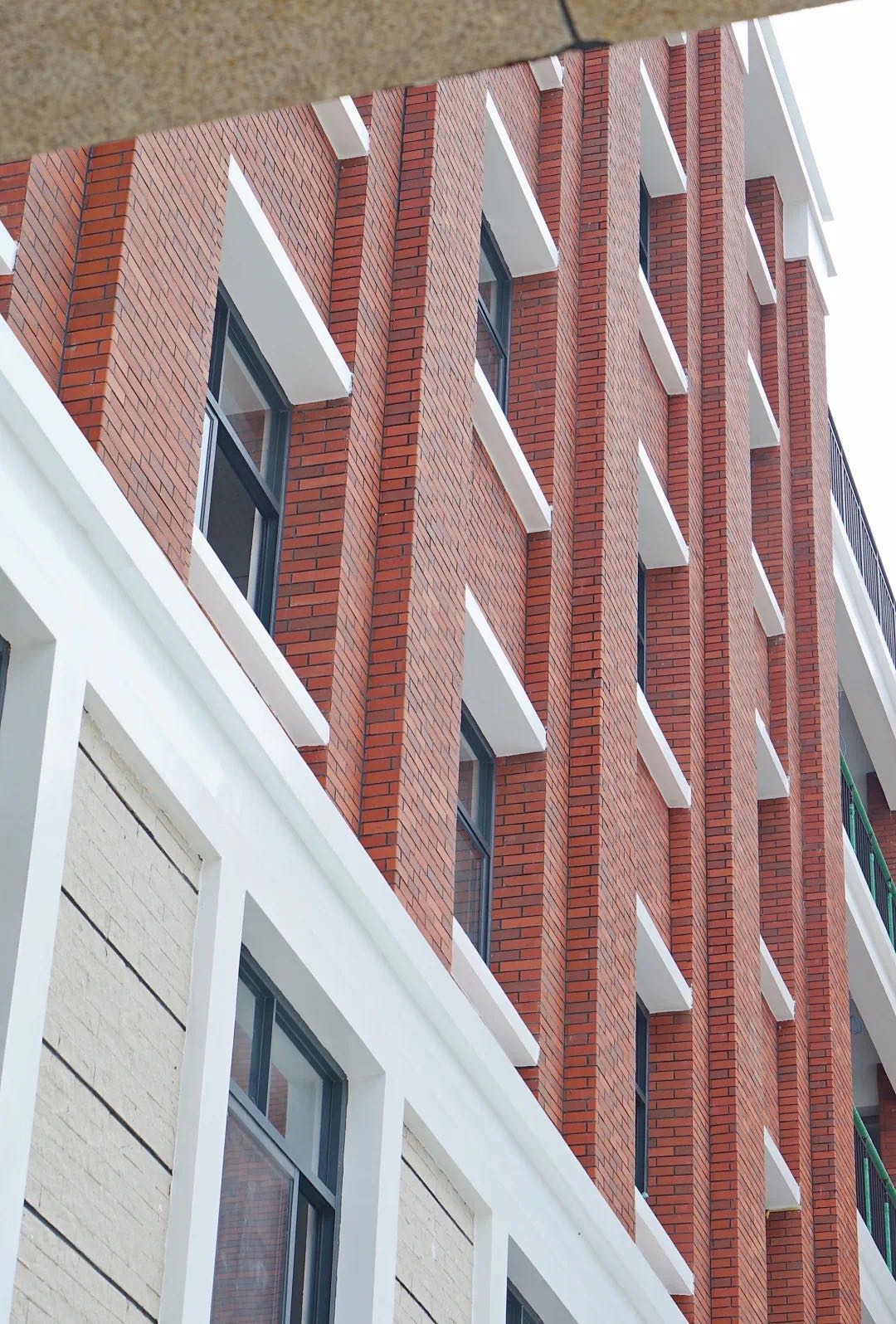 明德中英文学校