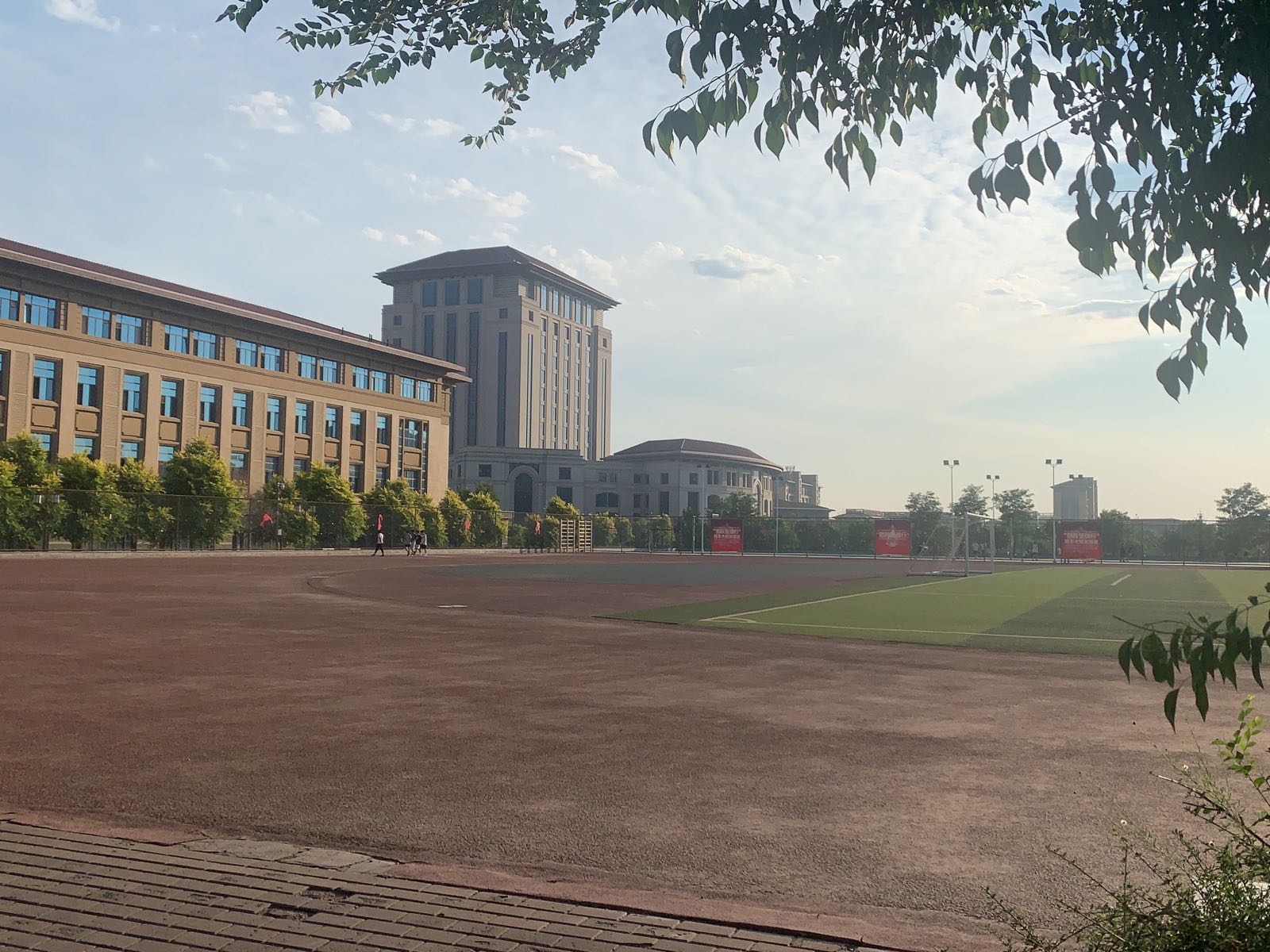 太原理工大学(明向校区)-西操场