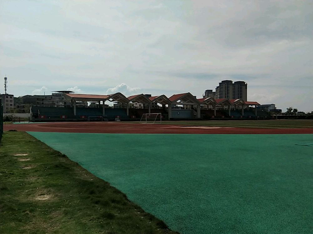 桂林医学院(临桂校区)-新足球场