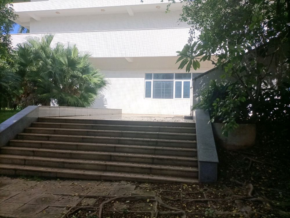 琼台师范学院(桂林洋校区)-武术馆