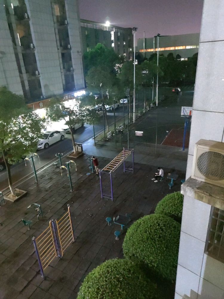 三一重工宫小区-篮球场