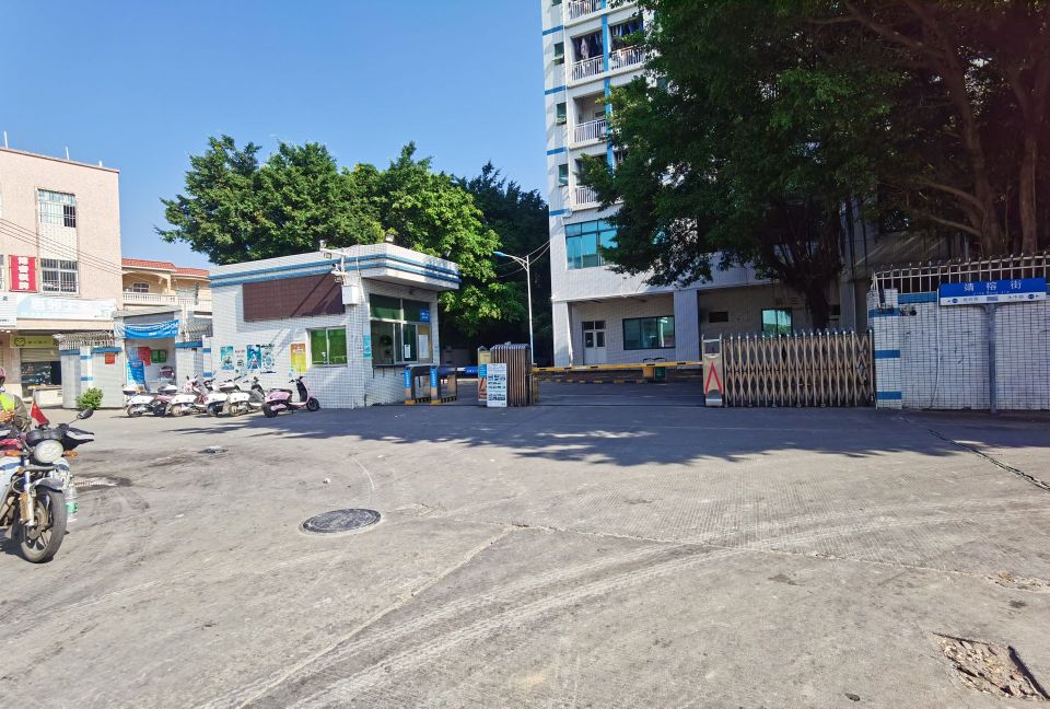 美的二期工业园(东和路店)