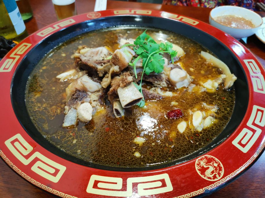 牛小铺牛骨火锅