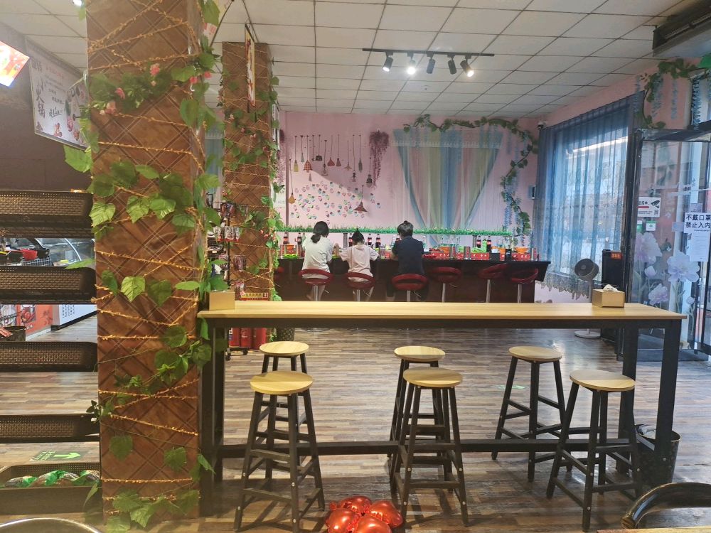 野刚镇若初见奶茶-小火锅牛排铁板烧炸串