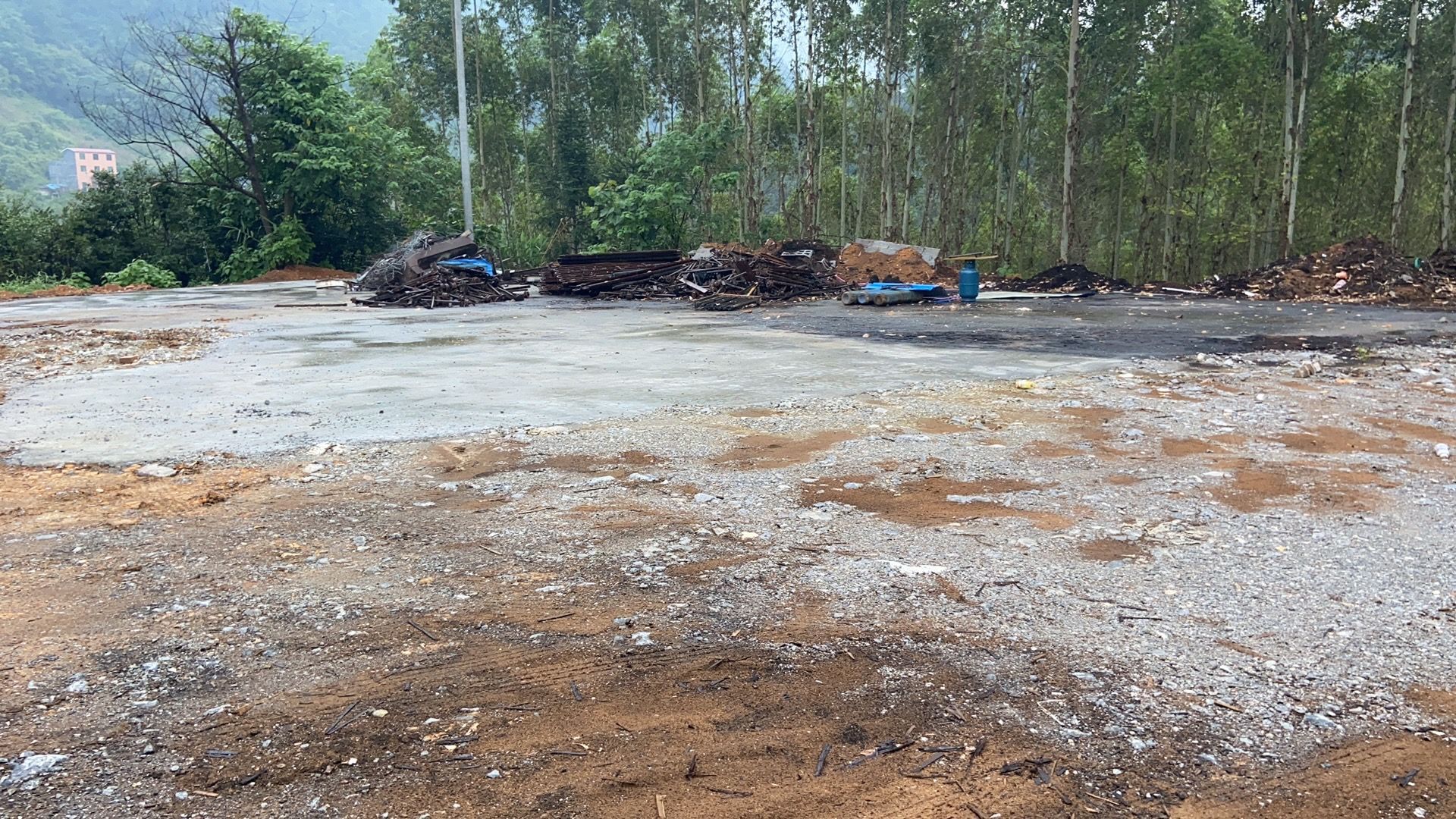 废旧物资回收场