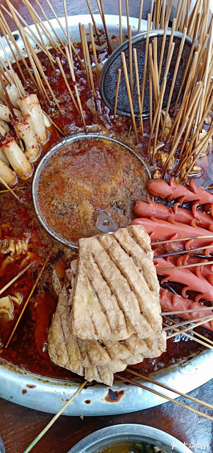 冒哥麻辣烫(新华东路店)