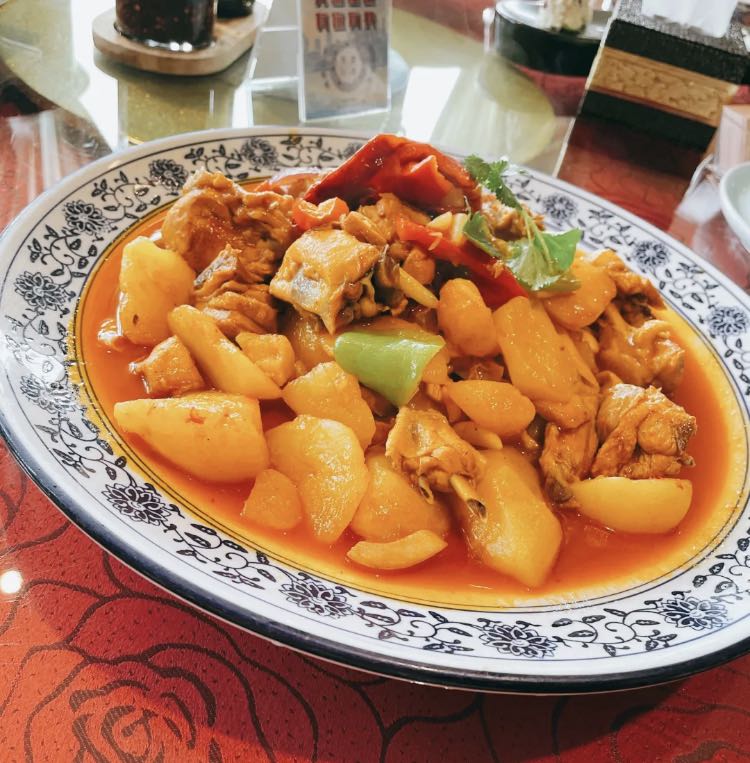 清真·迪拜阿拉伯餐厅·新疆烤肉·三台山店