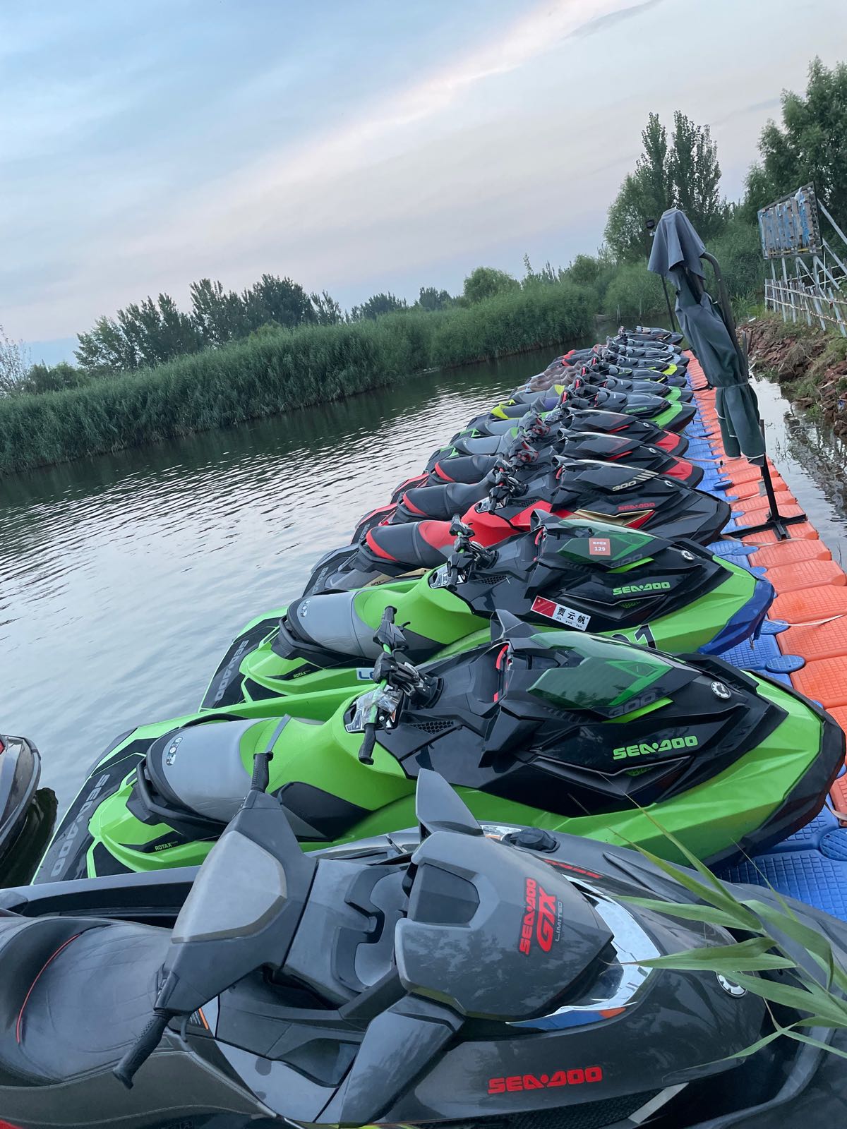 白洋淀旺帆水上运动·私人游艇俱乐部·游艇摩托艇销售