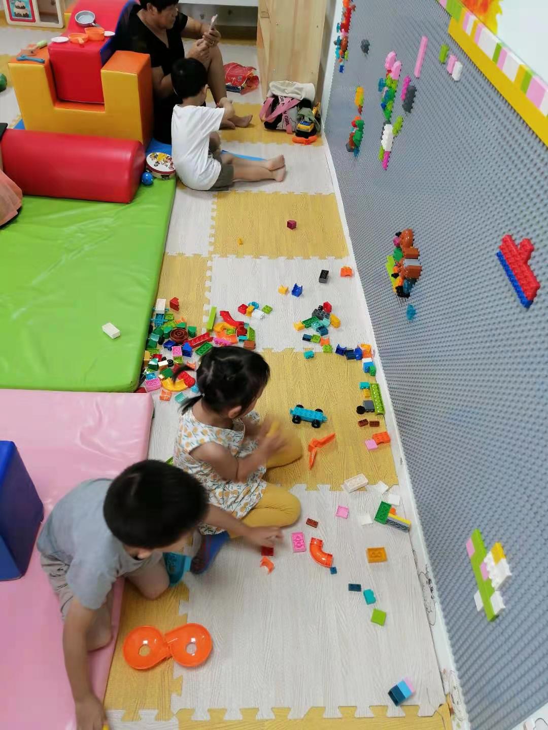 魔法森林益智游乐场