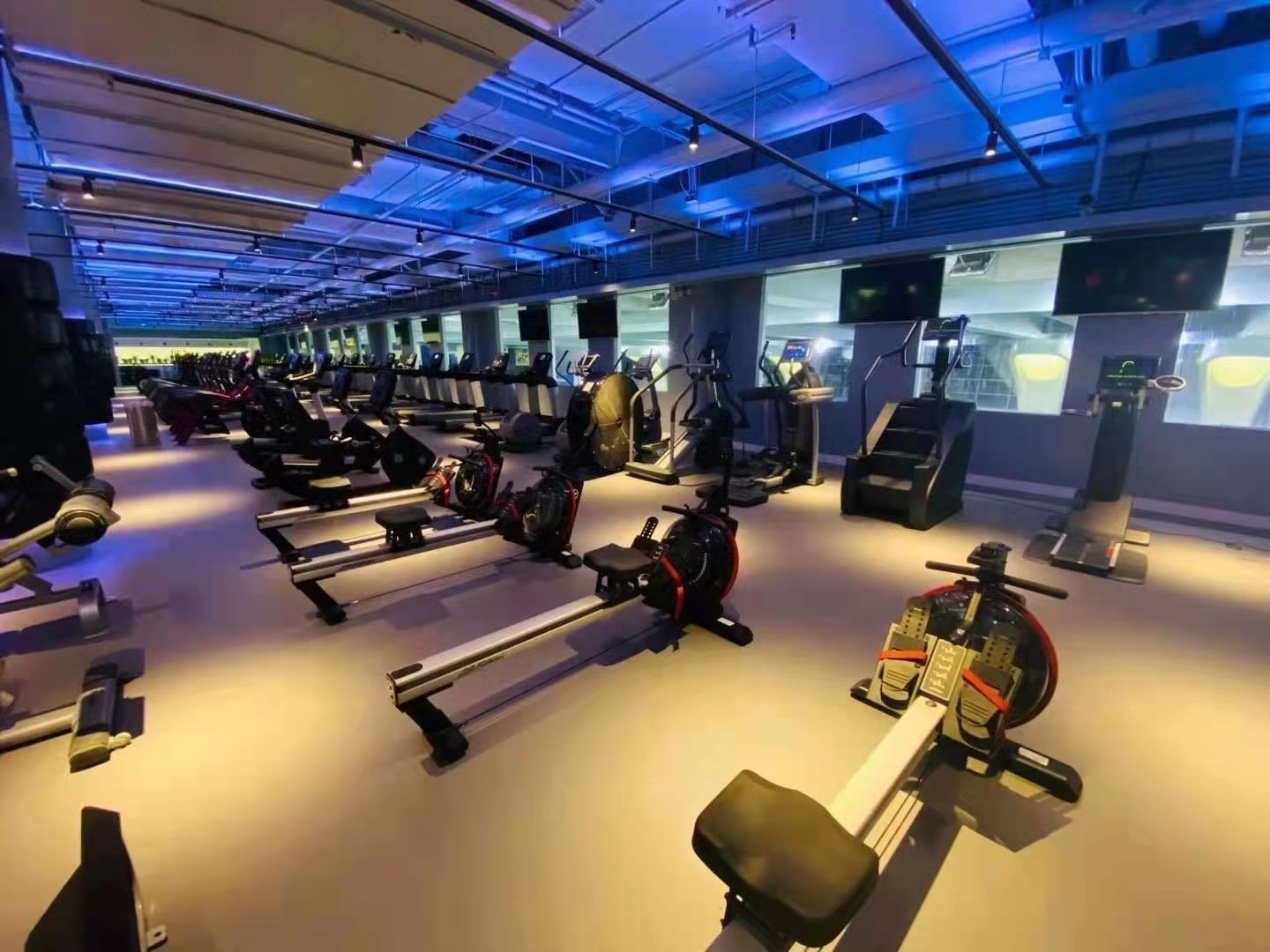 昆仑决世界搏击中心