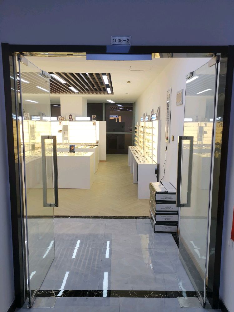 阿波罗共和眼睛(城西银泰店)