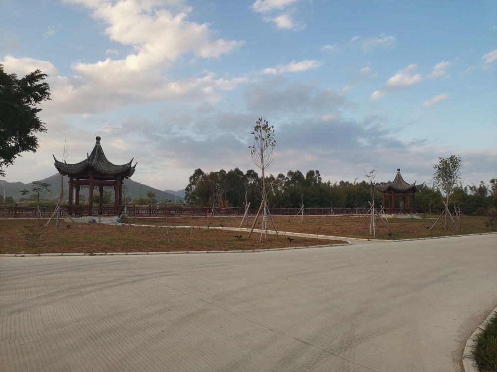 广东省汕尾市陆丰市潭西镇深港管区深山村