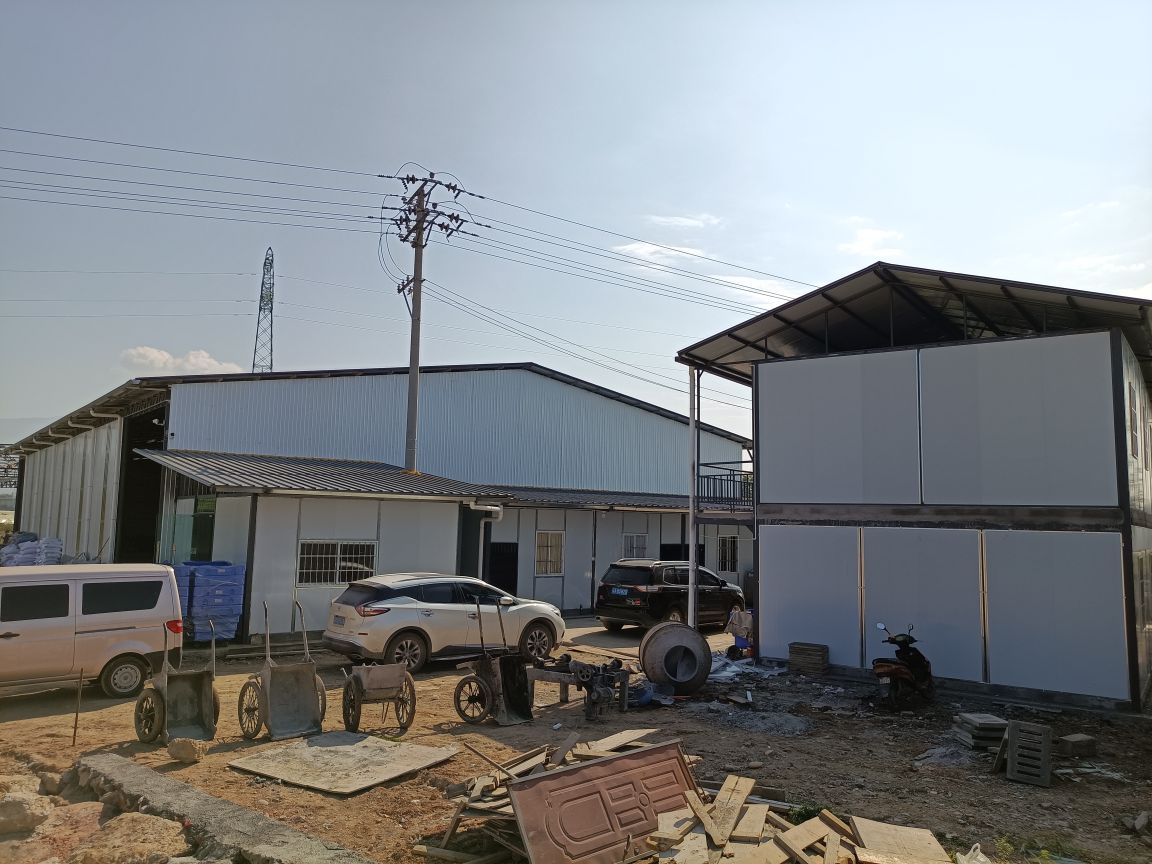 西川版纳快洁洗涤服务有限公司