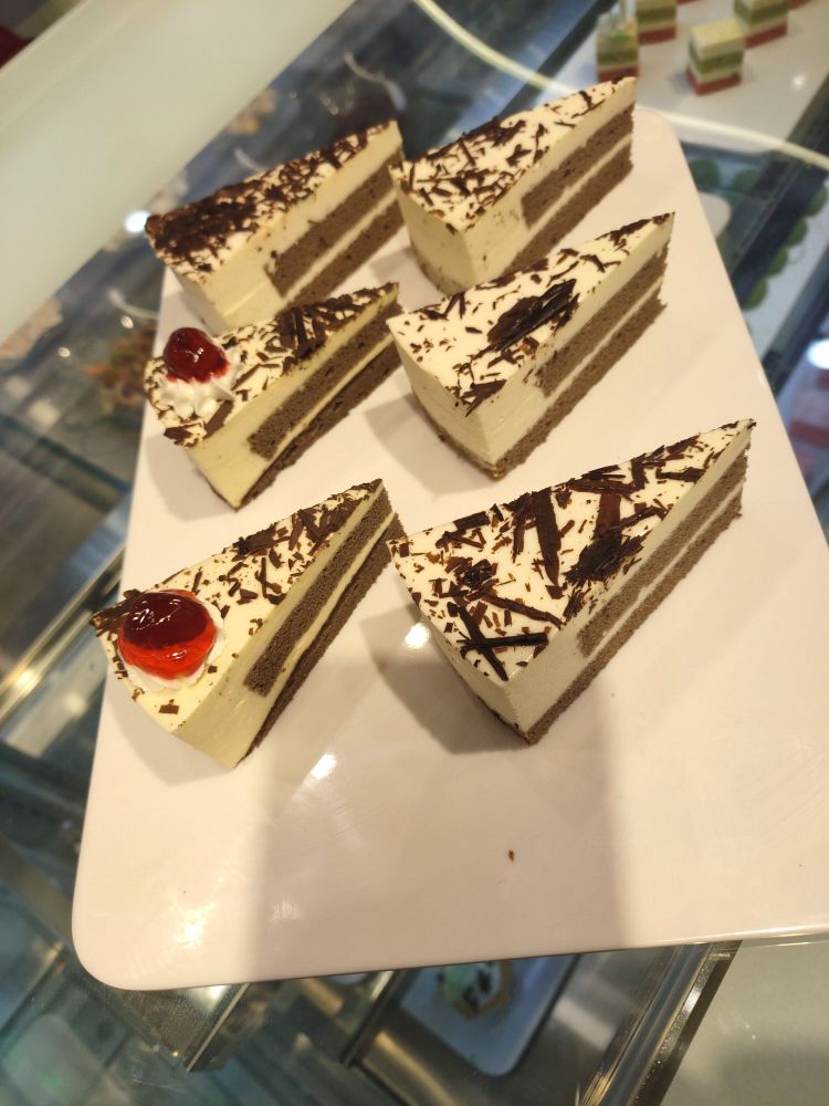 元臻牛约客清真自助餐厅(中海店)