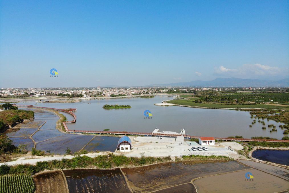 九所镜湖村湿地公园