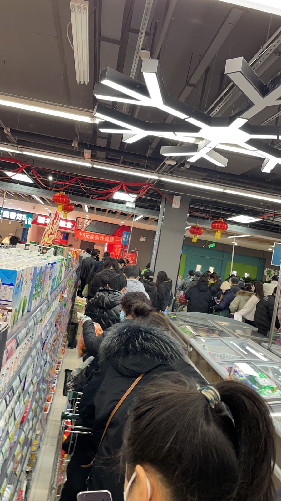 兴龙知广缘生活广场(一中欢乐岛店)