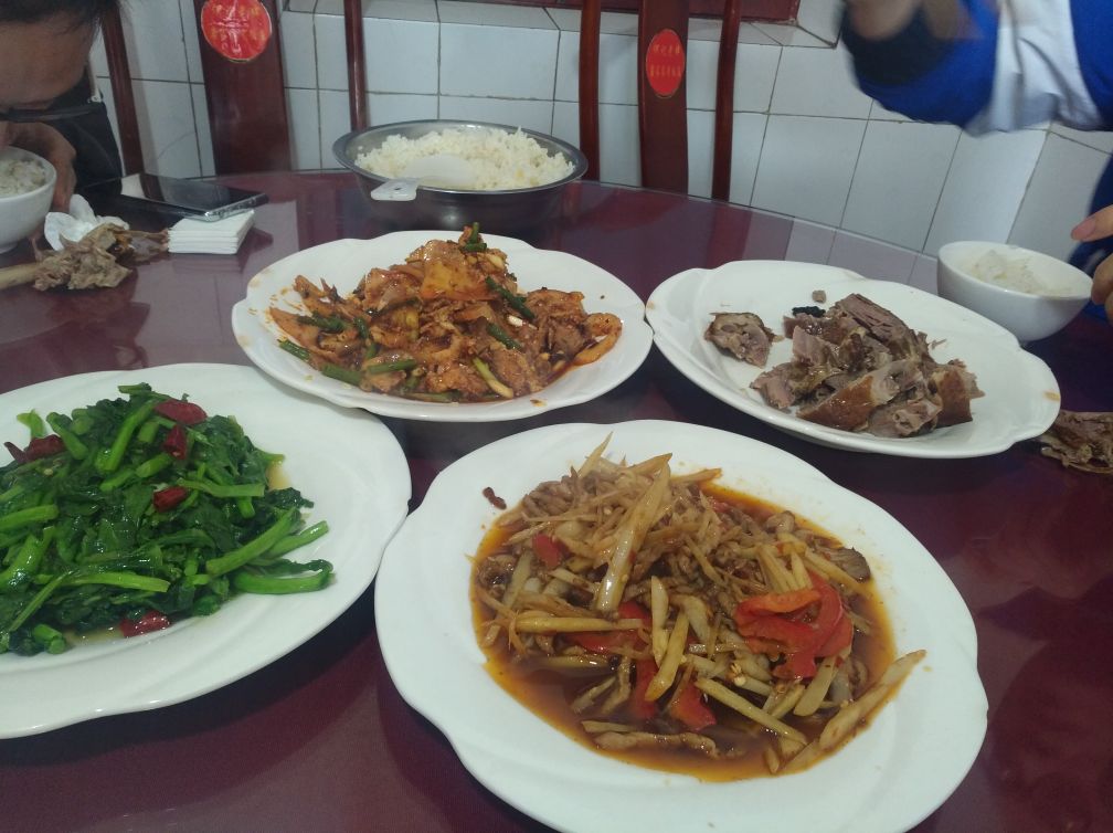 客家佳肴饭店(洛带店)