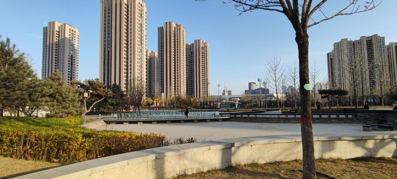 滨河体育公园