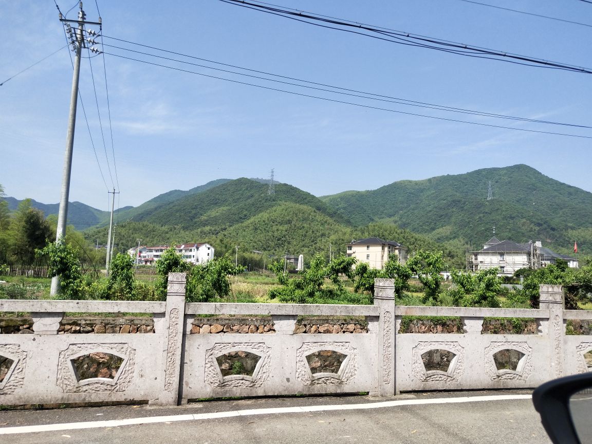 诸葛仙山
