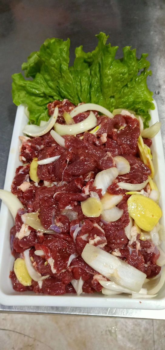牛不二炭火烤肉(连锁2店)