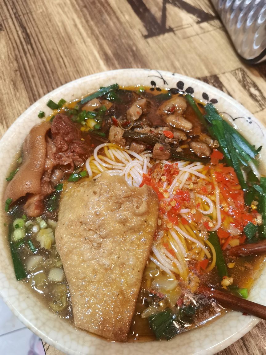 卯月小迟店