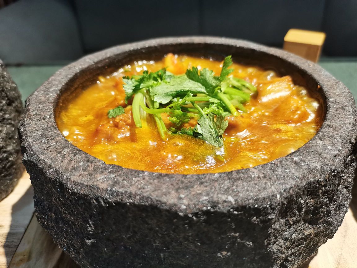 石锅泡泡鸡啵啵鱼虾甲恋