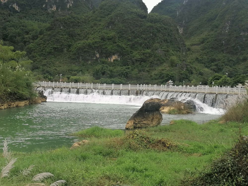 模范龙潭风景区