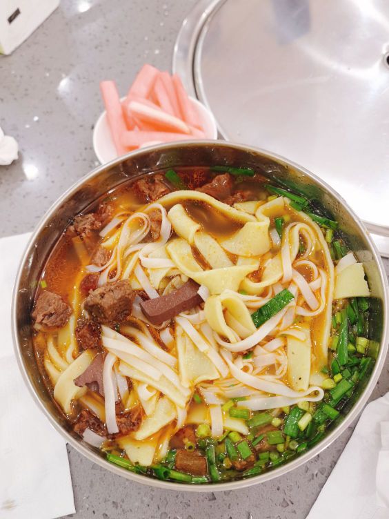 CC牛·全牛主题连锁餐厅(铜仁火车站店)