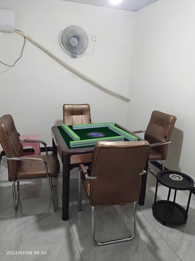 王倩棋牌房