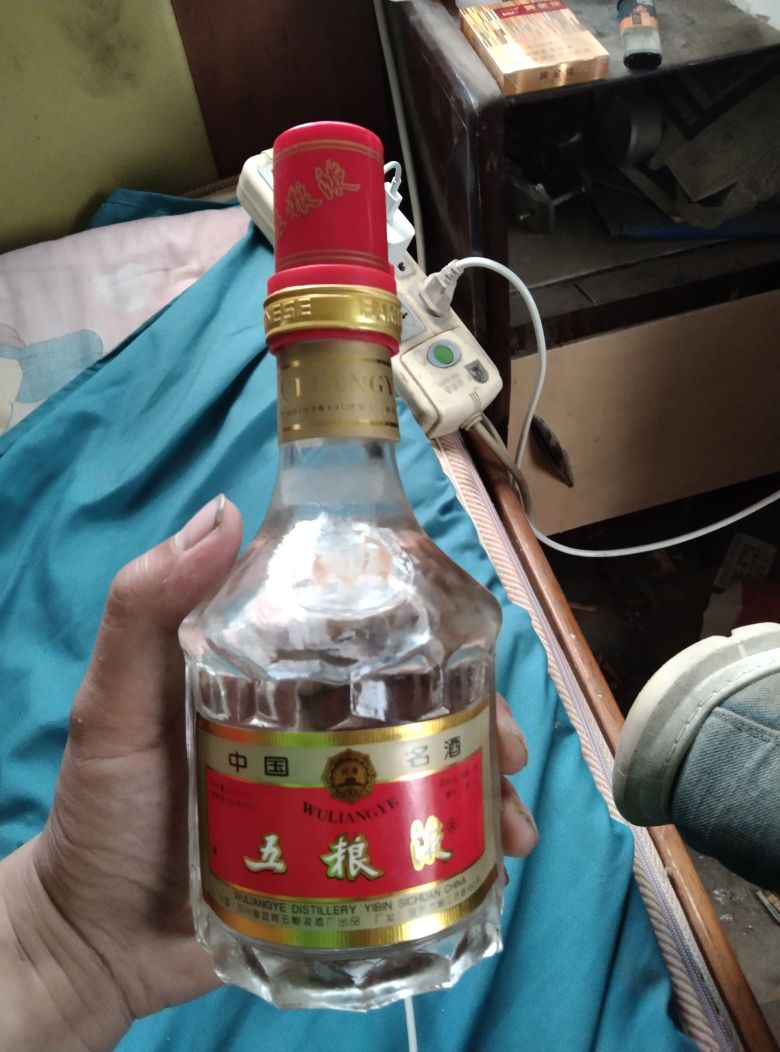 登封市回收老酒