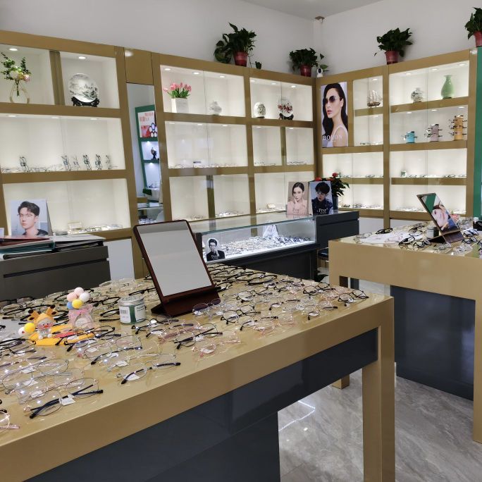完美视界(文昌茂业百货店)
