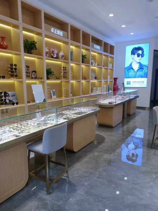 卓正眼睛(文化路店)