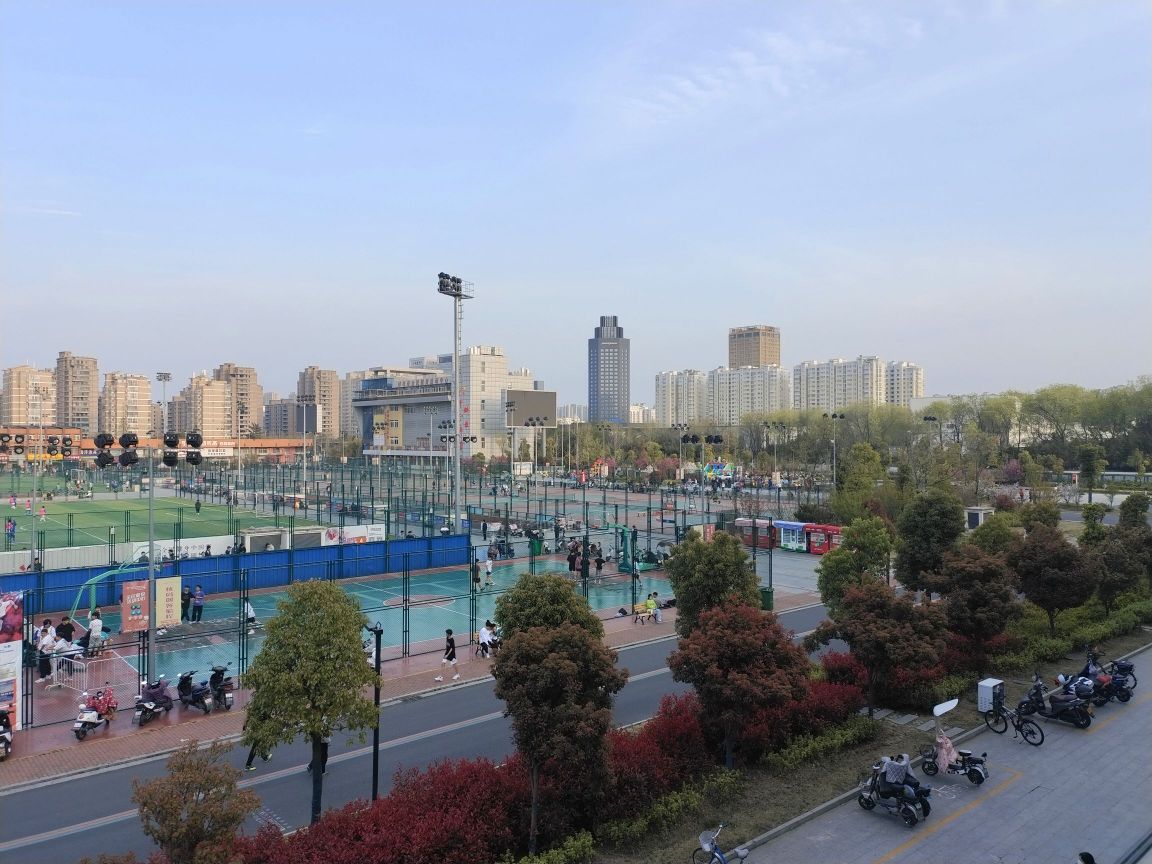 蚌埠市人民体育场