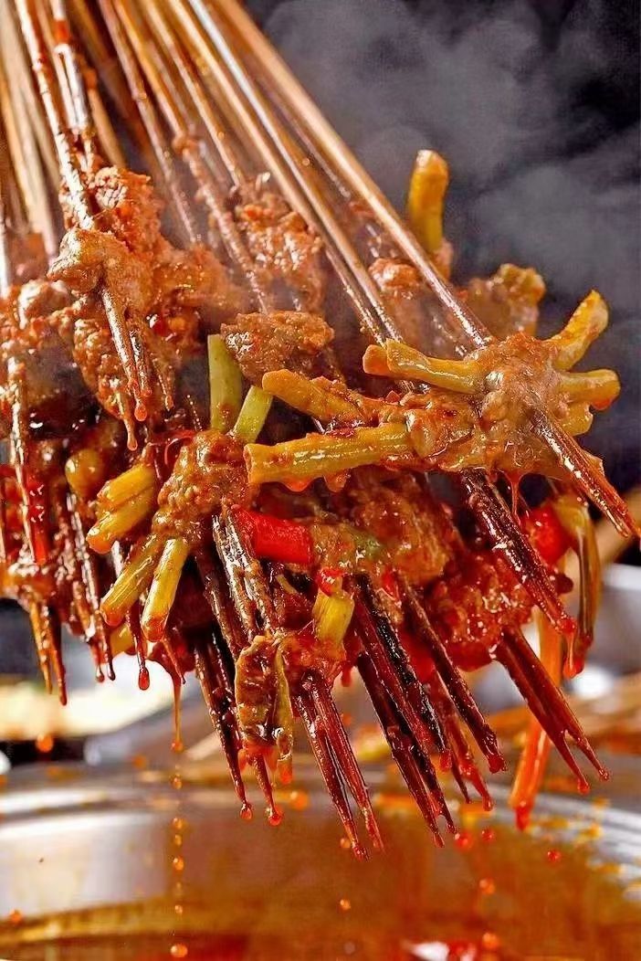 聚集地牛肉串串火锅(华凯万全区时代广场店)