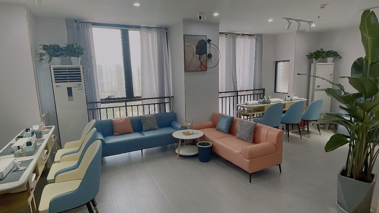 娜屋子·款式指甲美睫(大坪店)