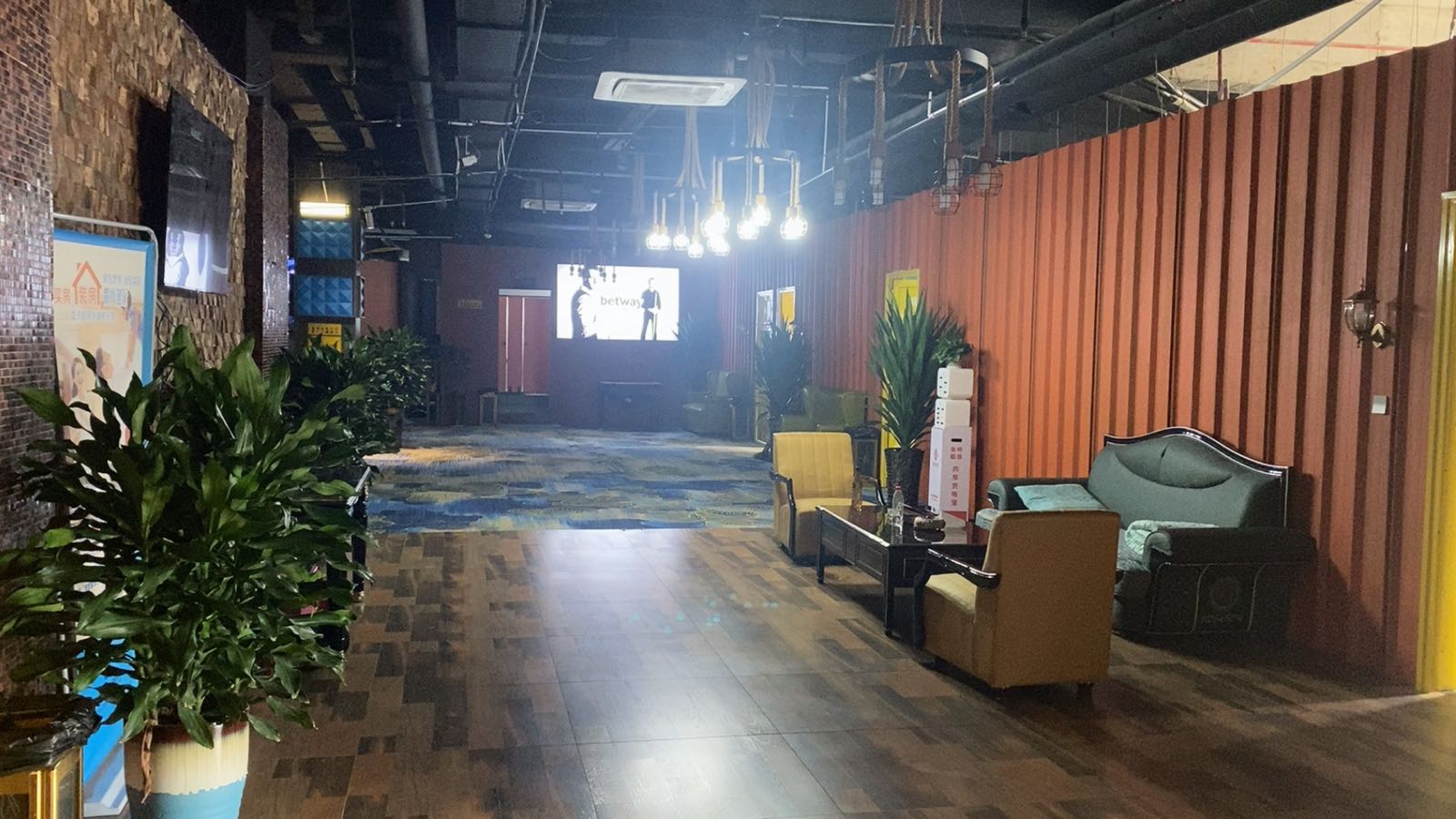 正点台球俱乐部(江州大道店)