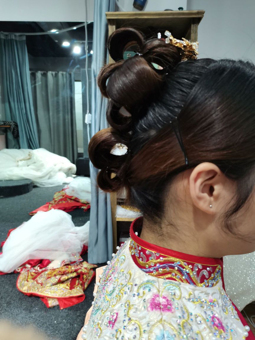 Miss·Q美学社(黄沙转盘店)