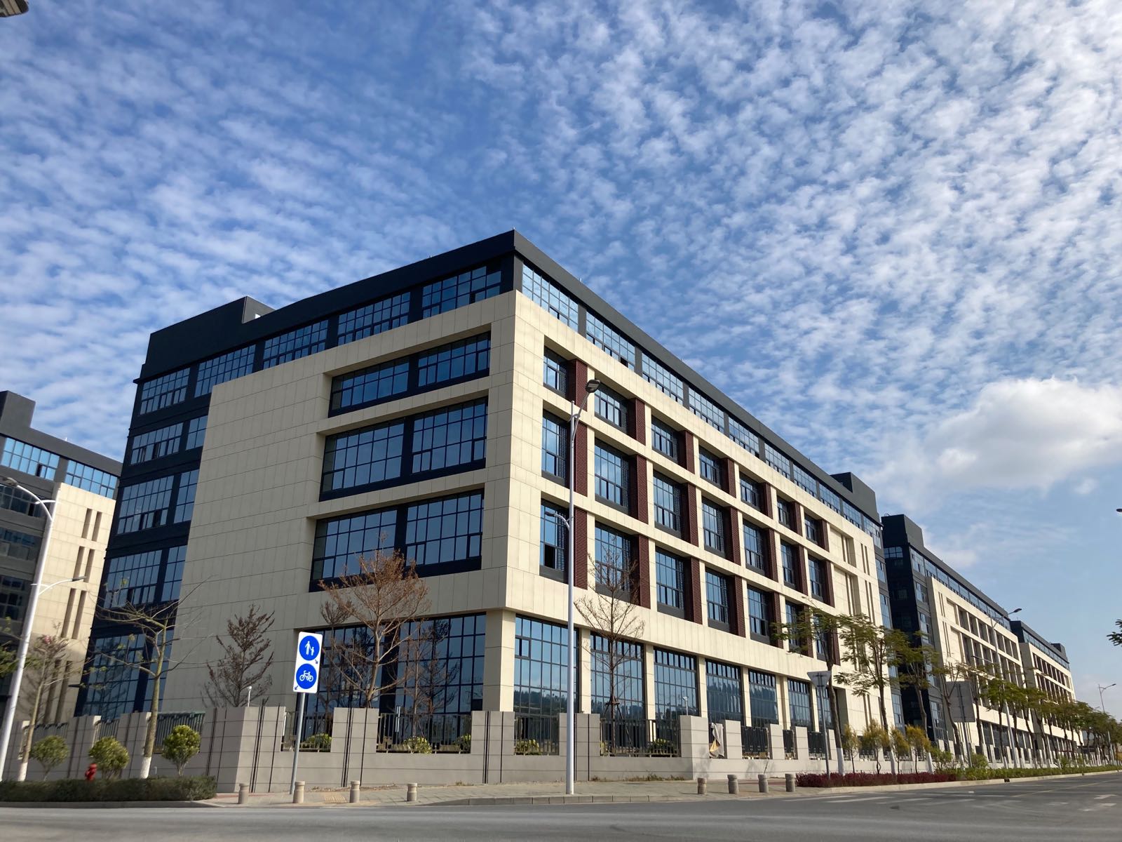 火炬石墨烯新材料产业园(A区)