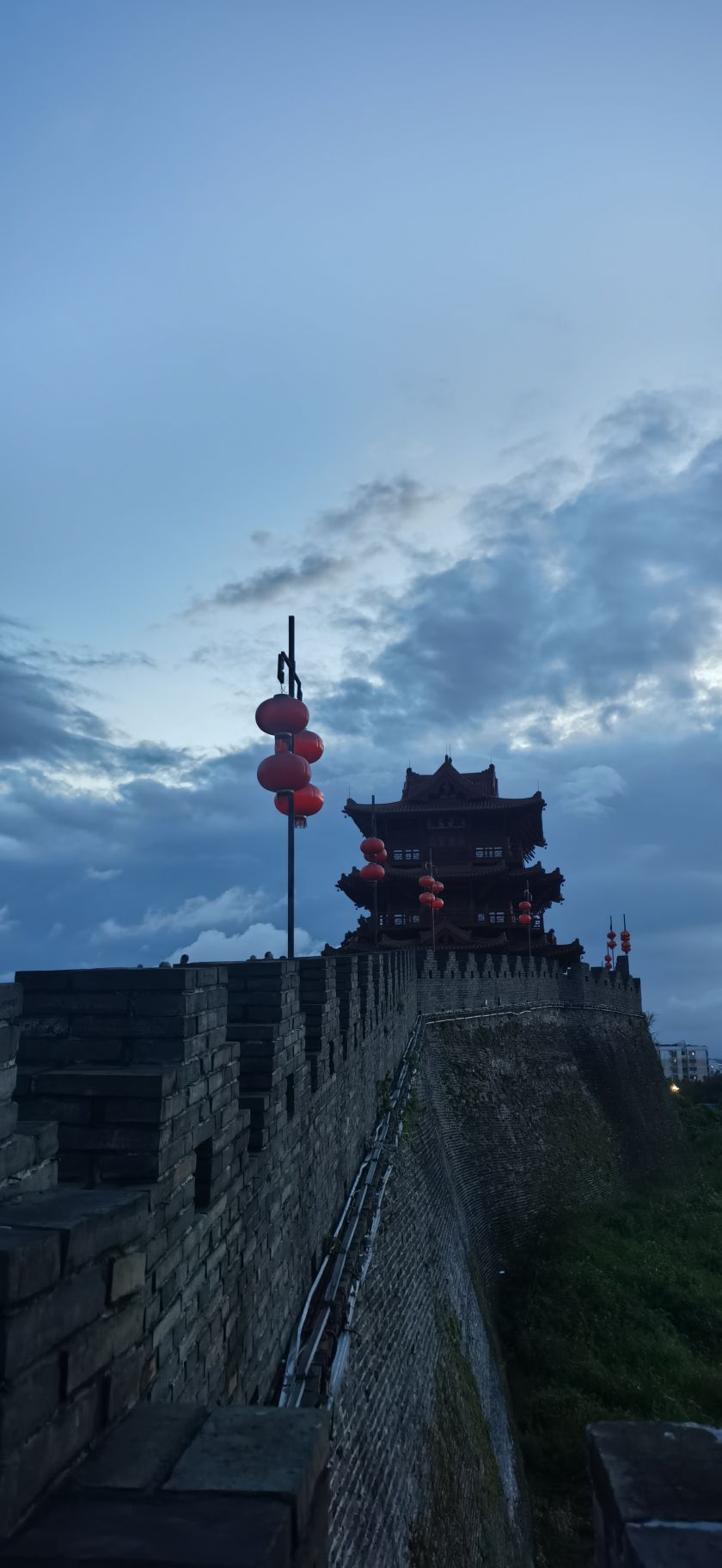 朝填门