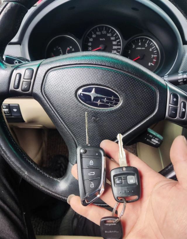 配汽车钥匙开锁换锁