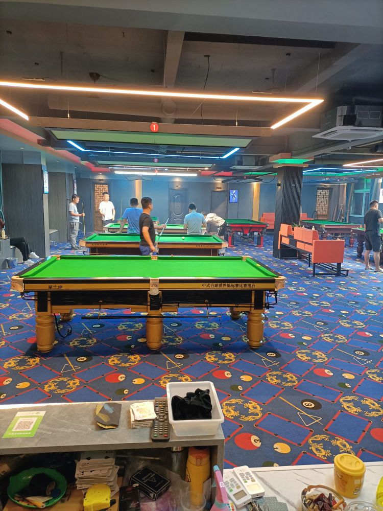 夜时尚台球
