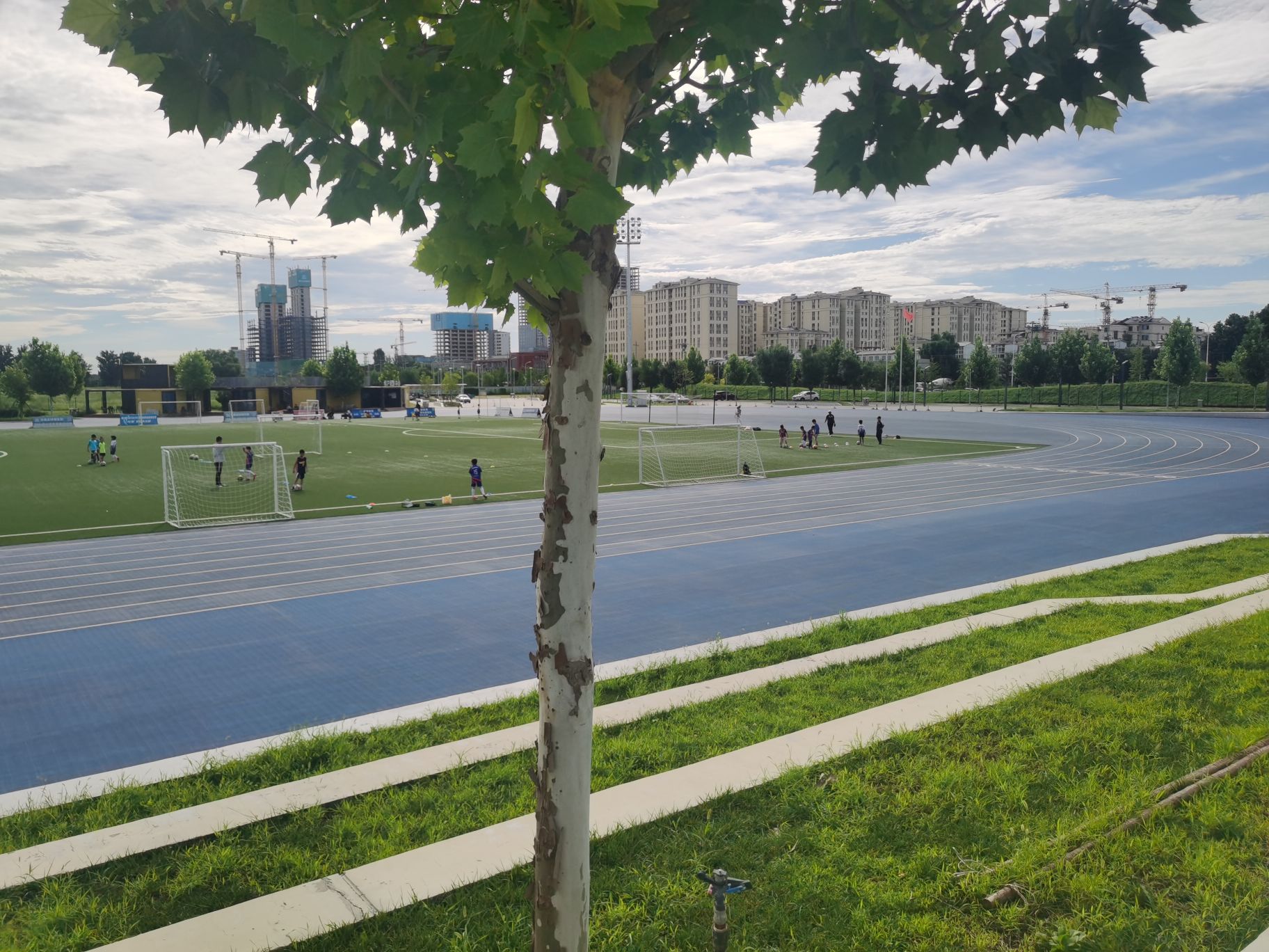 未来科学城体育场
