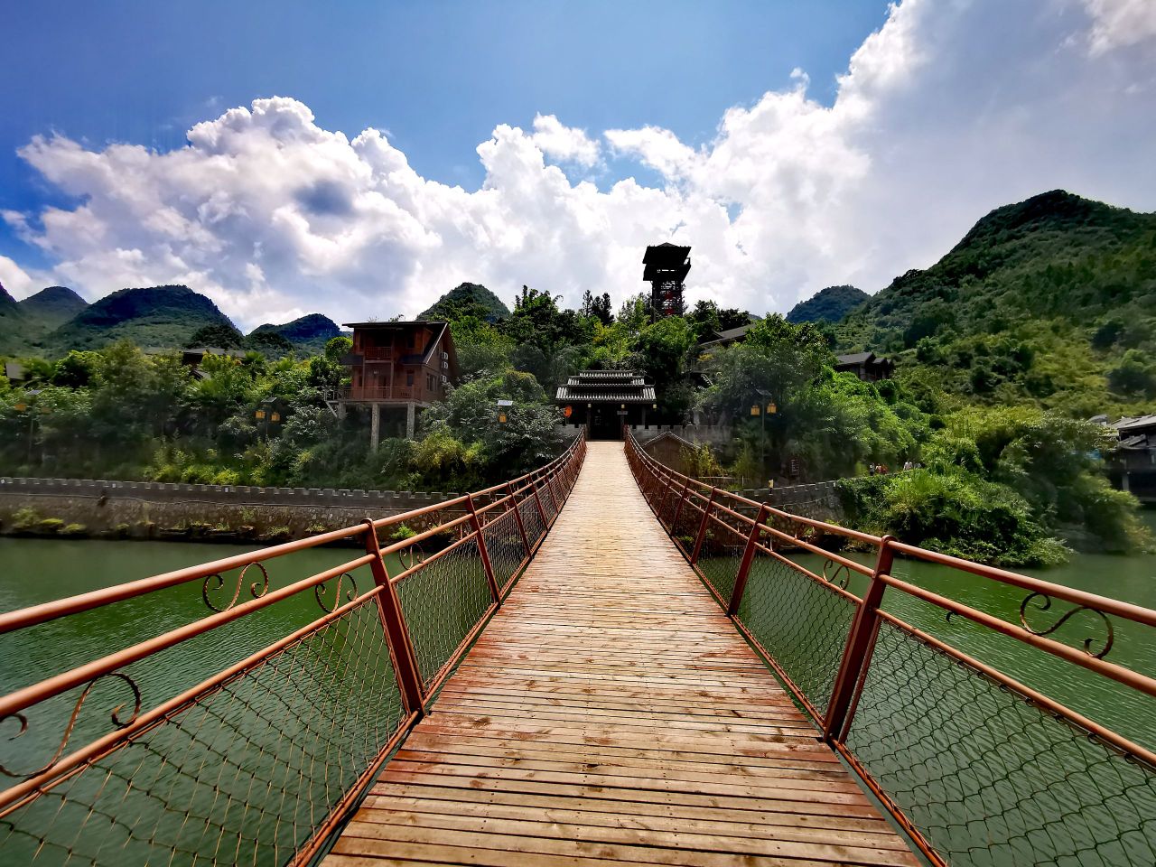 盘州市娘娘山旅游景区