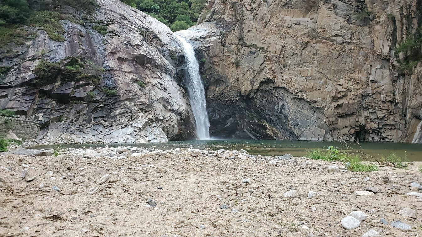 南召百尺潭风景区
