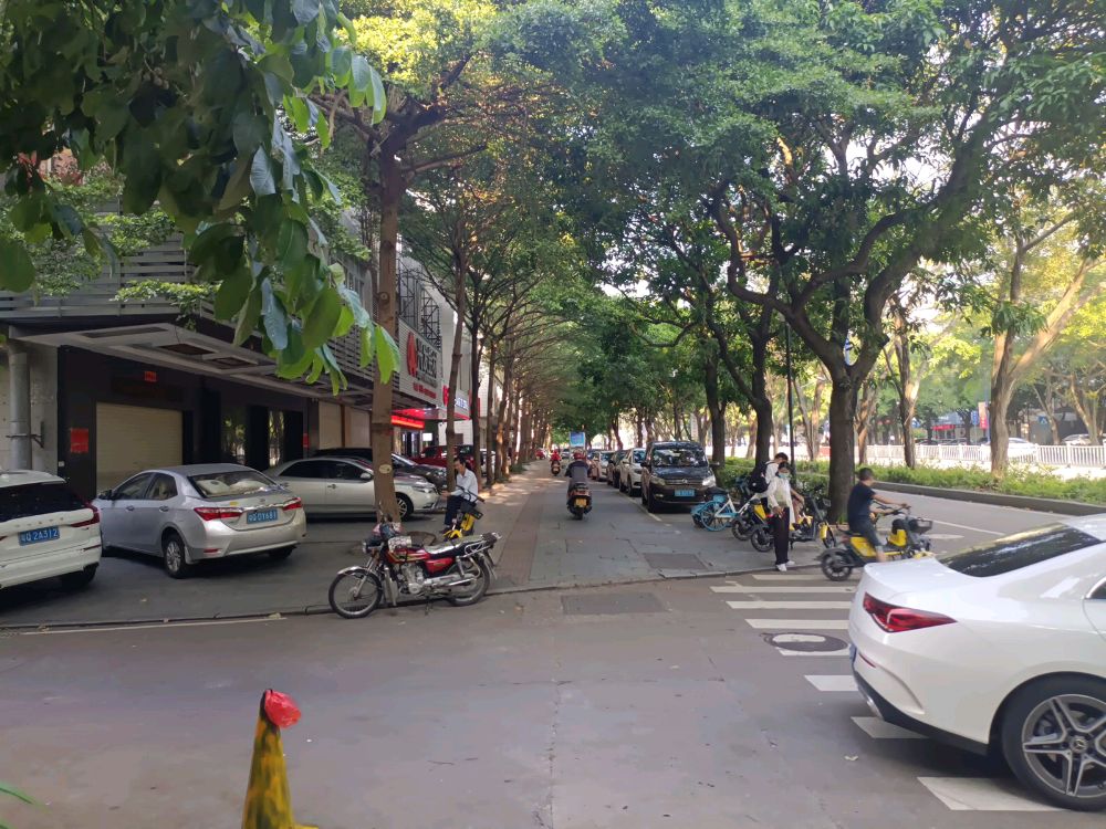 蓬然烤吧(江城店)