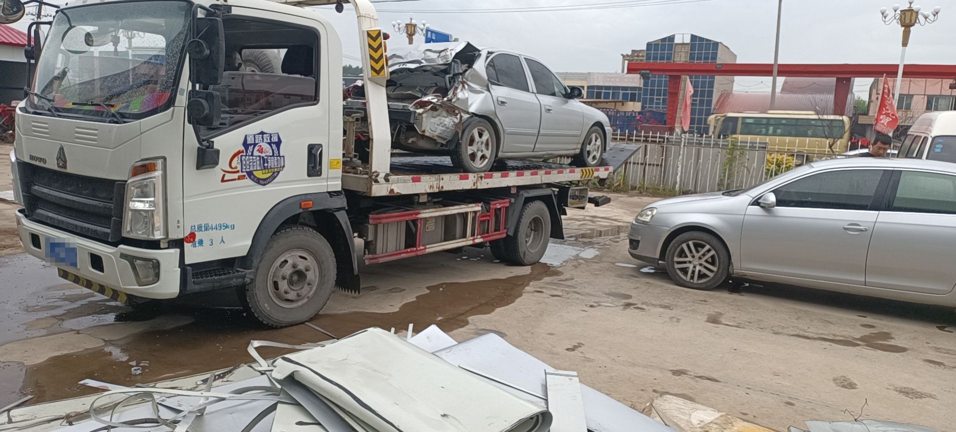 兄弟事故车收售道路救援