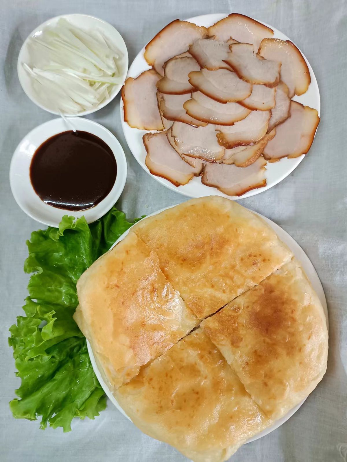 连贵海鲜火锅熏肉大饼(佳西街店)