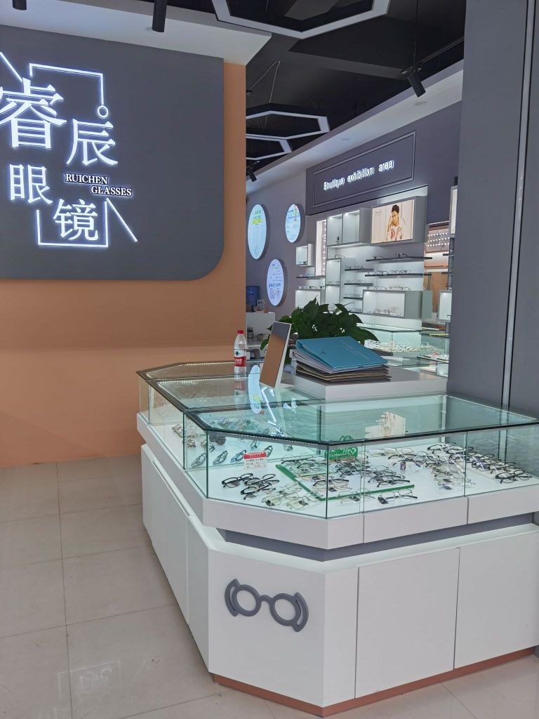 睿晨眼镜